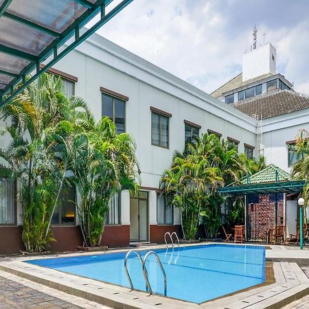 Townhouse Oak Hotel Grand Cikarang Zewnętrze zdjęcie