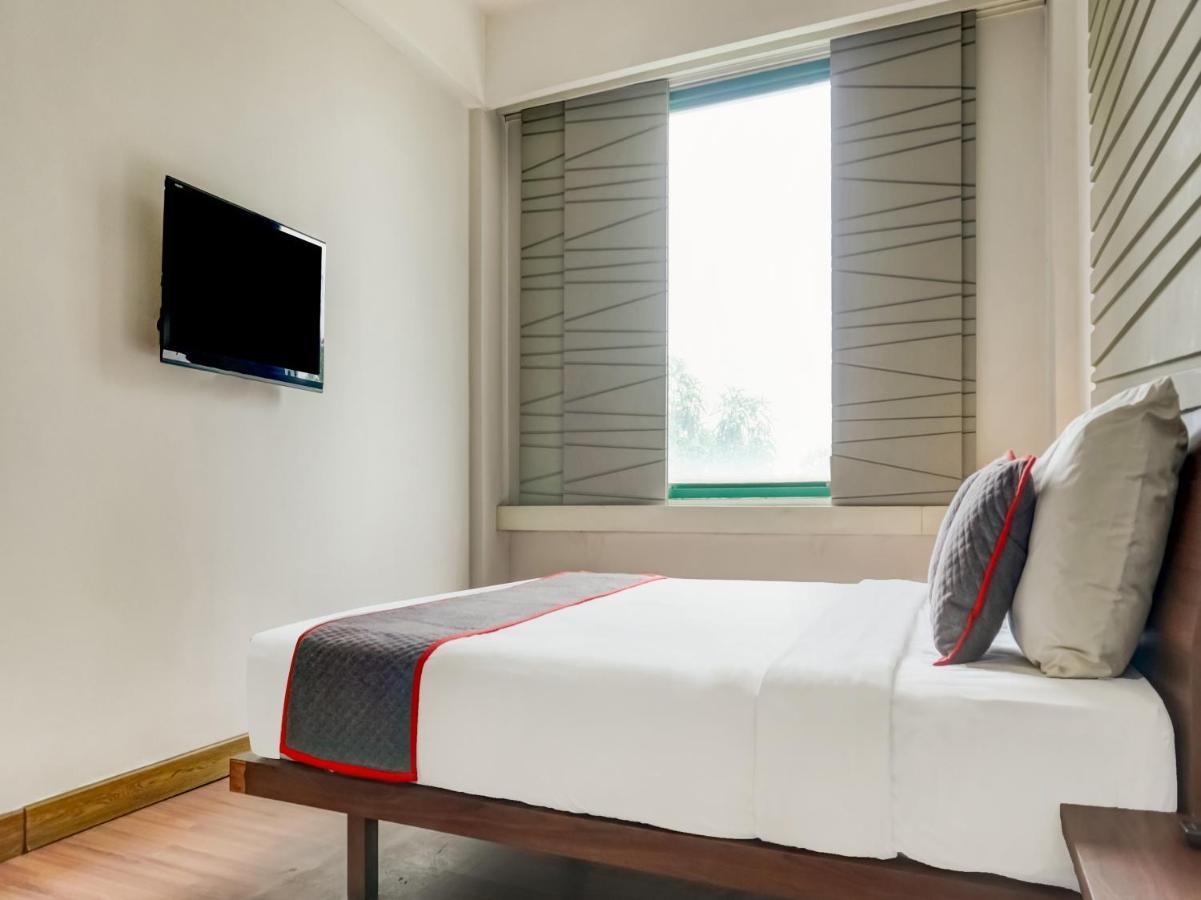Townhouse Oak Hotel Grand Cikarang Zewnętrze zdjęcie