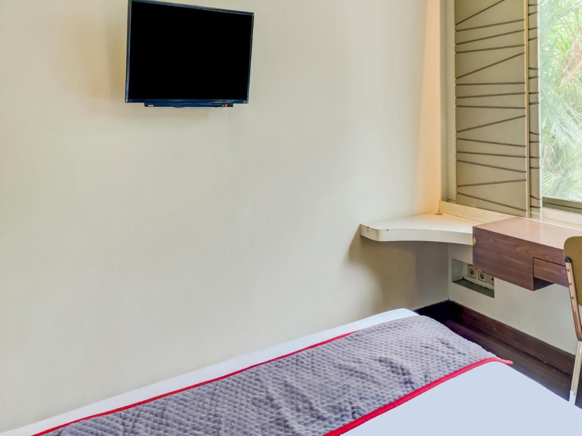 Townhouse Oak Hotel Grand Cikarang Zewnętrze zdjęcie
