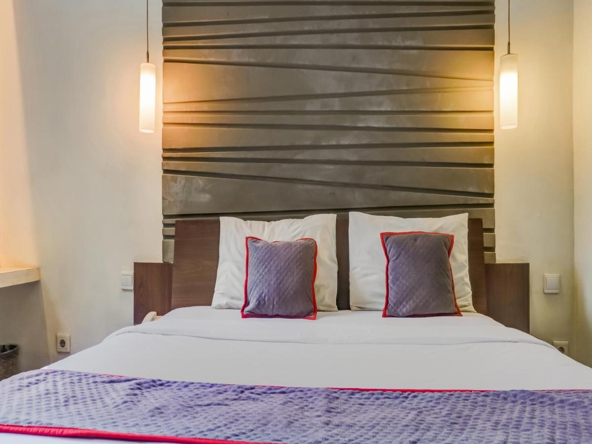 Townhouse Oak Hotel Grand Cikarang Zewnętrze zdjęcie