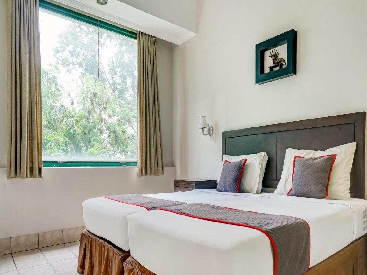 Townhouse Oak Hotel Grand Cikarang Zewnętrze zdjęcie
