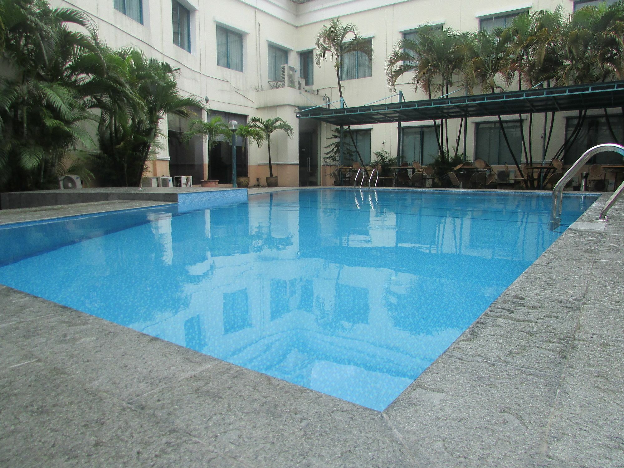 Townhouse Oak Hotel Grand Cikarang Zewnętrze zdjęcie